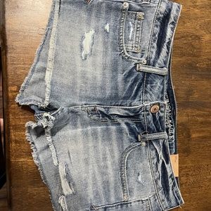 American eagle shortie